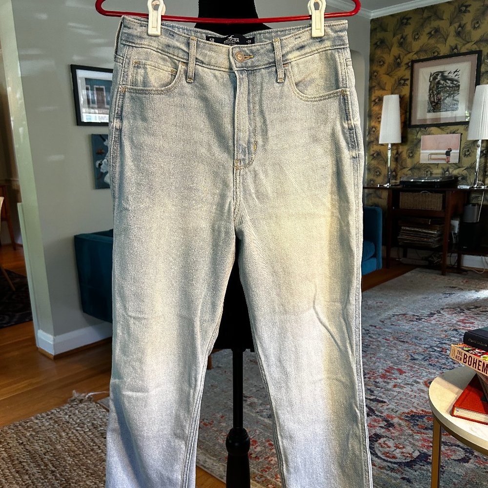 Hollister Ultra High-Rise Baggy Jeans-27/5